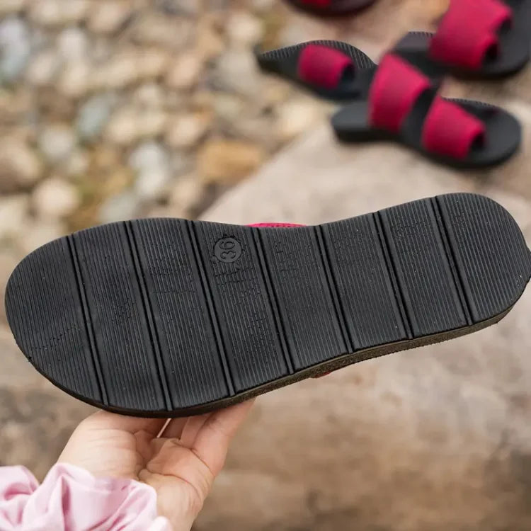 Sofie™ – Halkfria sandaler i perforerat nät