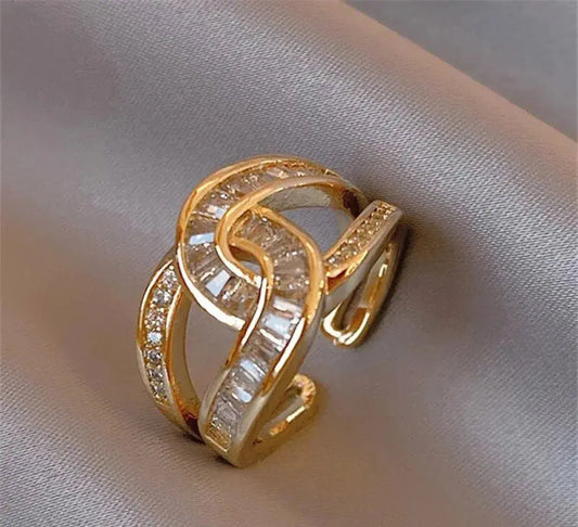 Knuten elegant ring